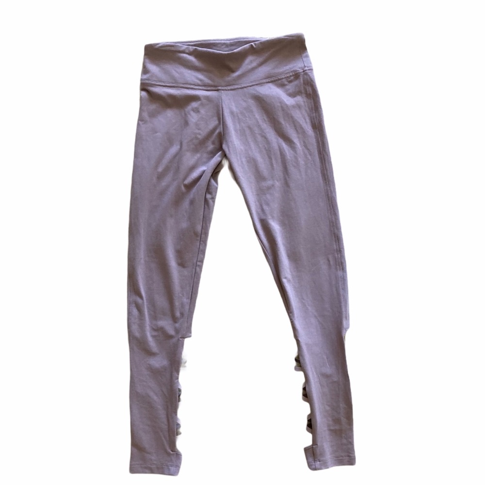 Victoria’s Secret Sport Leggings Peek-a-boo Calf